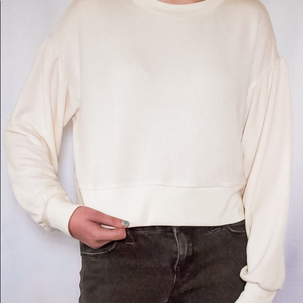 Women’s Long Sleeve Shirt